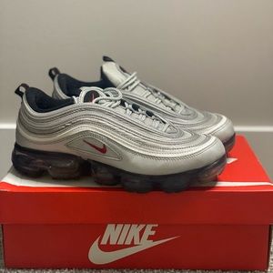 NIKE AIR VAPORMAX ‘97 MEN SZ8